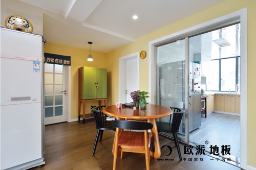 預(yù)防強(qiáng)化地板常出現(xiàn)的問題